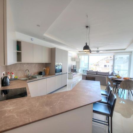 Seaside Apartment In The Heart Of Xlendi Gozo Ngoại thất bức ảnh